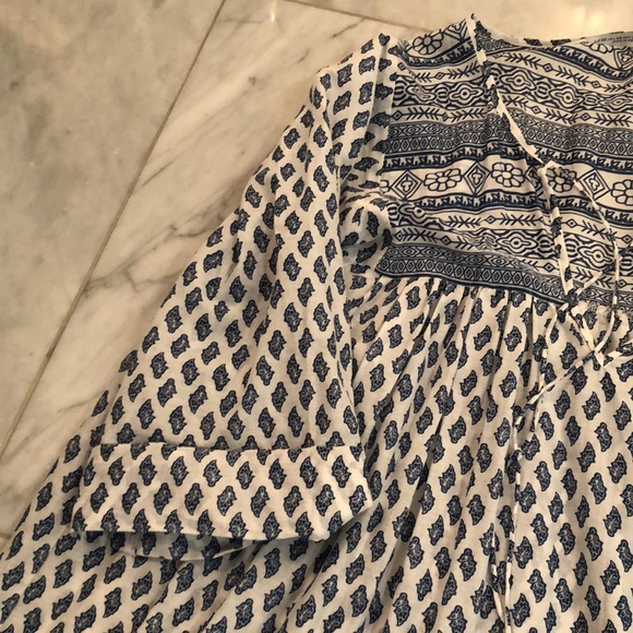 Size xs bohemian blue and white Zara dress! Worn once! - Picture 4 of 8